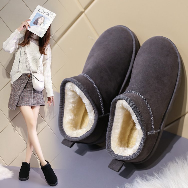 Thickened Plush Boots For Women